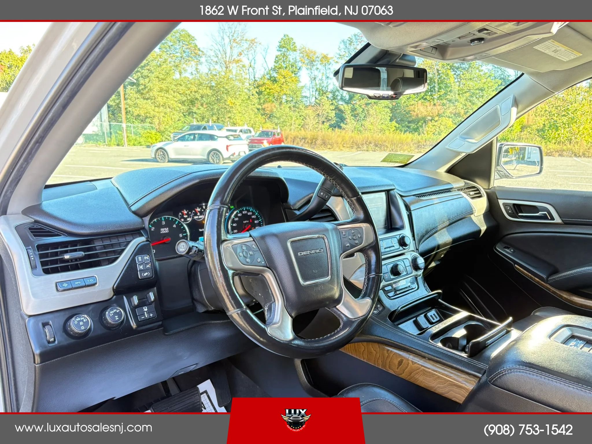 Used 2019 GMC Yukon Denali w/ Denali Ultimate Package AWD/4WD image 22