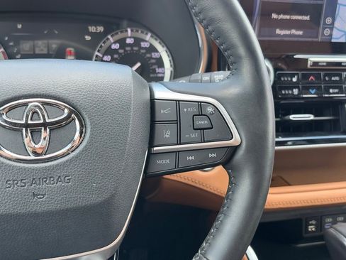 Used 2022 Toyota Highlander Platinum image 20