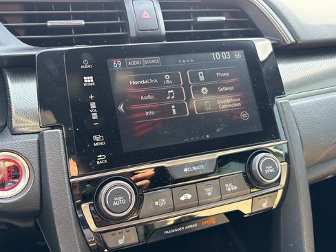 Used 2018 Honda Civic EX image 24