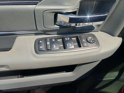 Used 2018 RAM 1500 Big Horn AWD/4WD image 24