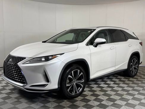 Used 2020 Lexus RX 350L FWD w/ Premium Package image 2
