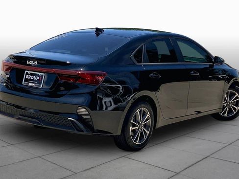 Used 2023 Kia Forte LXS FWD image 13