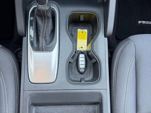 Used 2022 Nissan Frontier SV w/ Technology Package image 25