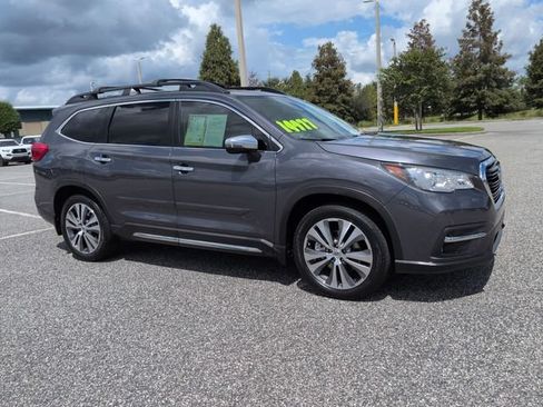 Used 2019 Subaru Ascent Touring w/ Popular Package #2 AWD/4WD image 2