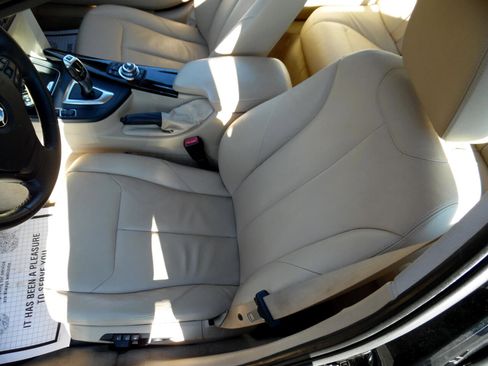 Used 2013 BMW 328i 4dr Sdn 328i RWD image 10