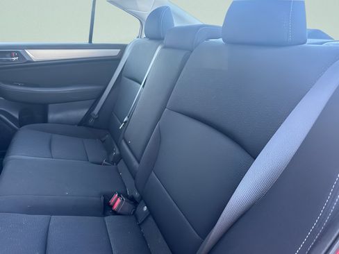 Used 2019 Subaru Legacy 2.5i Premium AWD/4WD image 12