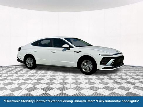 Certified 2025 Hyundai Sonata SE FWD image 17