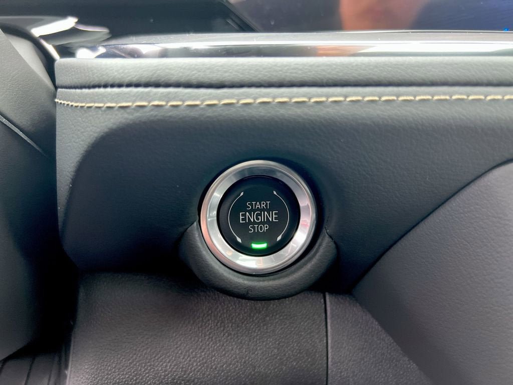 New 2025 Chevrolet Tahoe Premier AWD/4WD image 40