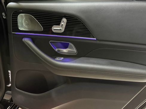 Used 2024 Mercedes-Benz GLS 450 4MATIC image 55