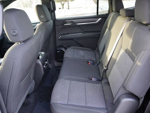 Certified 2025 GMC Acadia Elevation image 18