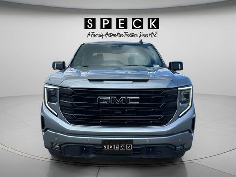 Used 2024 GMC Sierra 1500 Elevation w/ Elevation Premium Package AWD/4WD image 10