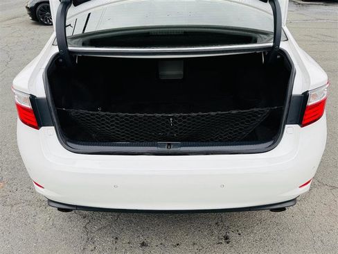 Used 2013 Lexus ES 350 image 9