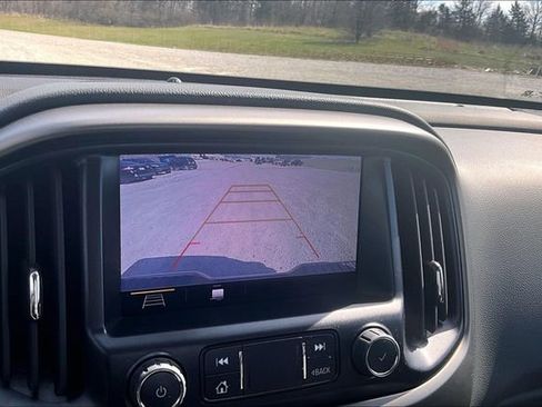 Used 2022 Chevrolet Colorado Z71 AWD/4WD image 21