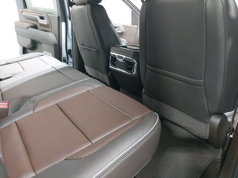 New 2026 GMC Sierra 3500 Denali w/ Denali Reserve Package image 11