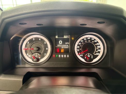 Used 2015 RAM 1500 ST w/ SXT Appearance Group AWD/4WD image 26