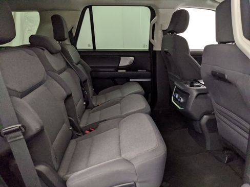 New 2025 Ford Expedition Active AWD/4WD image 25