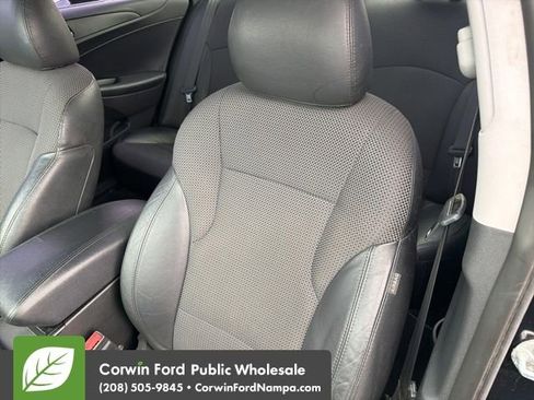 Used 2013 Hyundai Sonata SE image 22