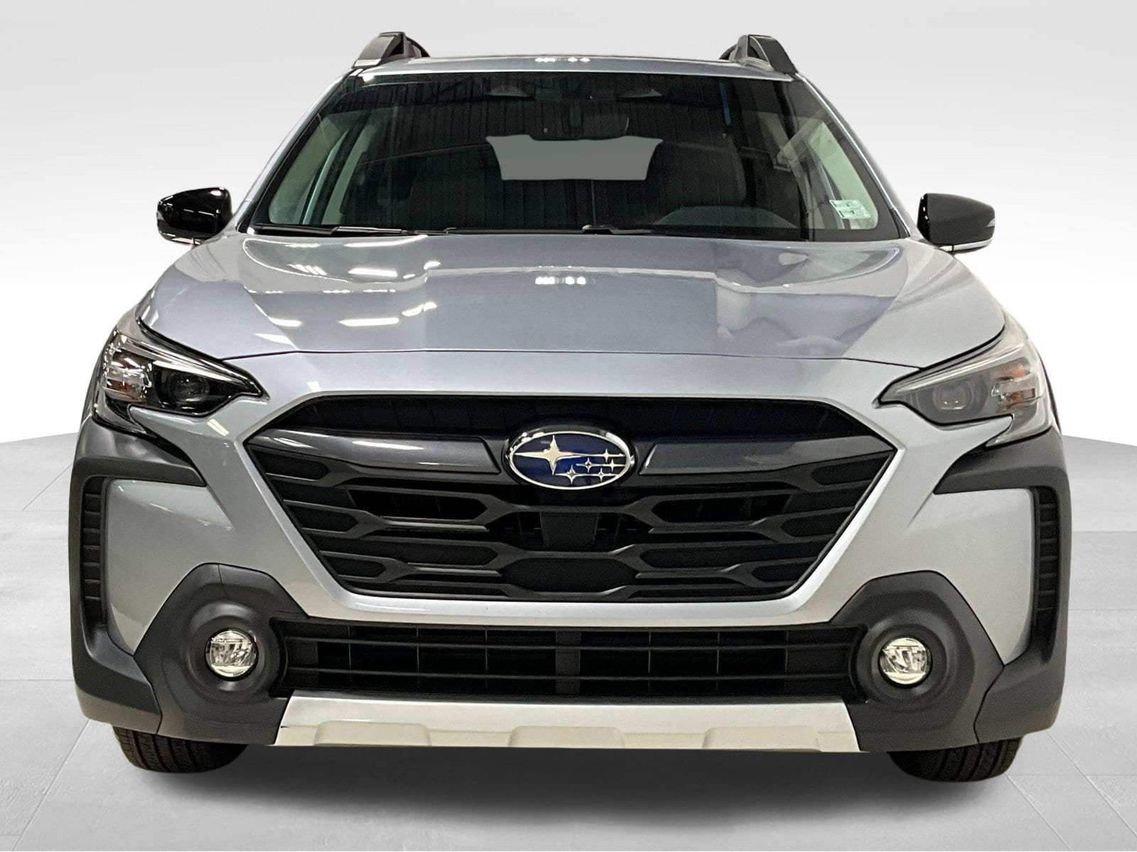 Used 2025 Subaru Outback Limited AWD/4WD image 2