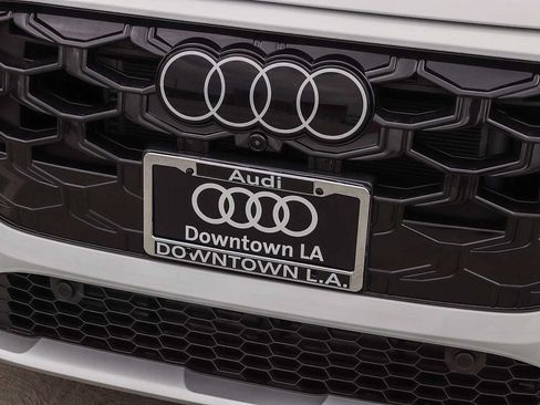 New 2026 Audi Q3 quattro 2.0T AWD/4WD image 8