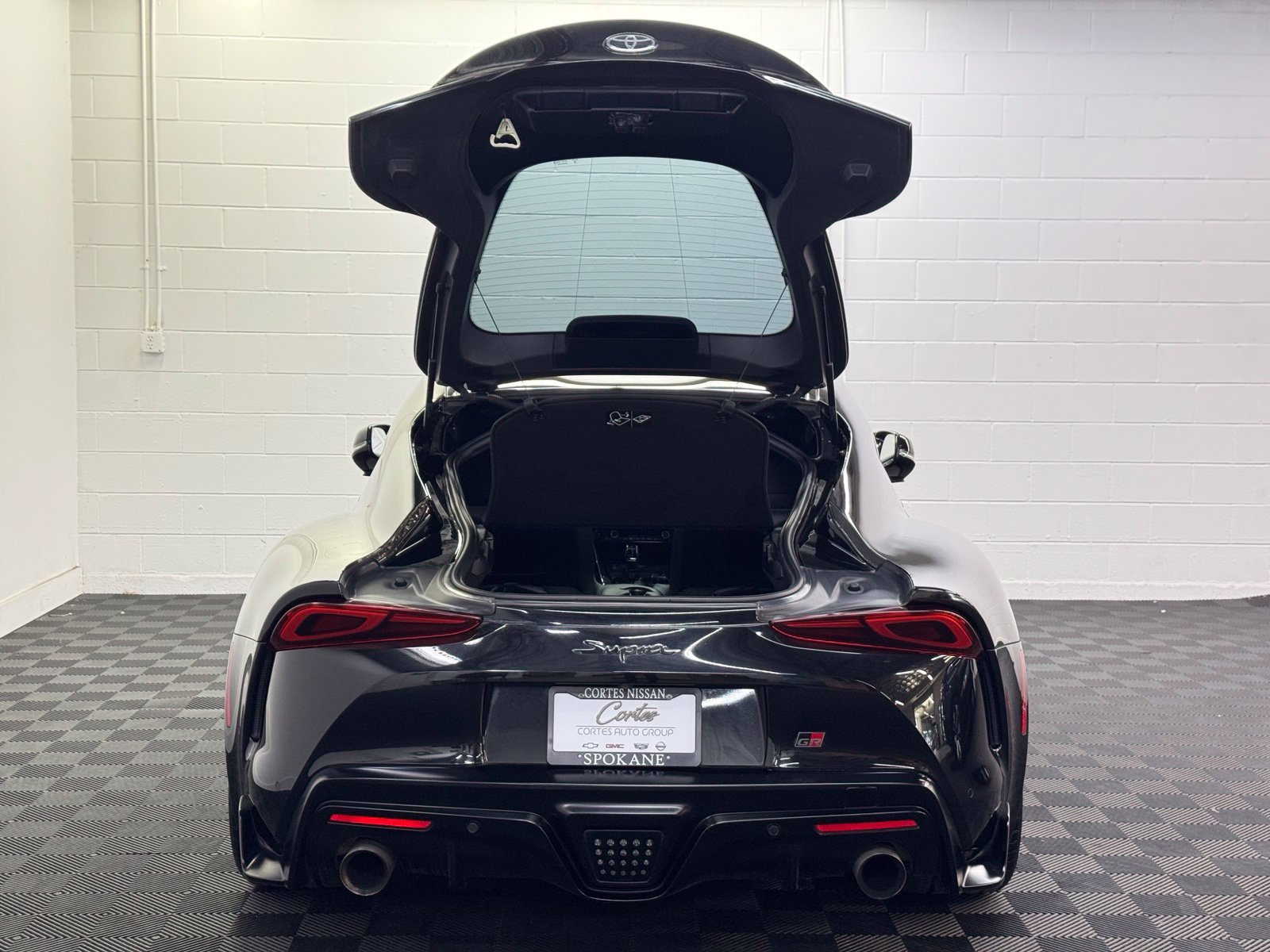 Used 2021 Toyota Supra RWD image 30