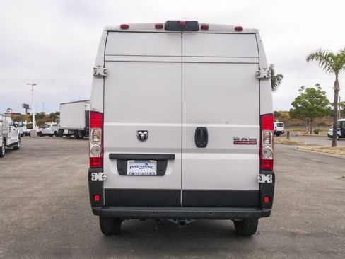 Used 2016 RAM ProMaster 2500 w/ Interior Convenience Group FWD image 8