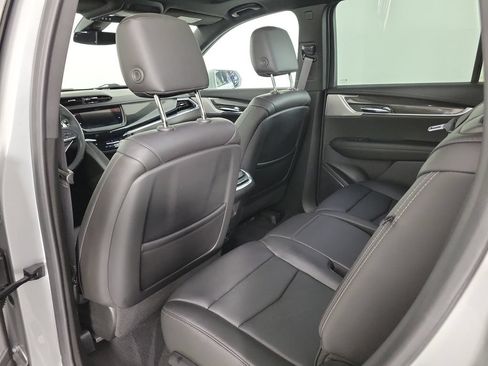 Used 2020 Cadillac XT6 Sport AWD/4WD image 13