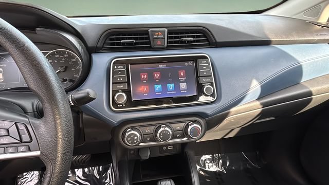 Used 2025 Nissan Versa SV FWD image 25