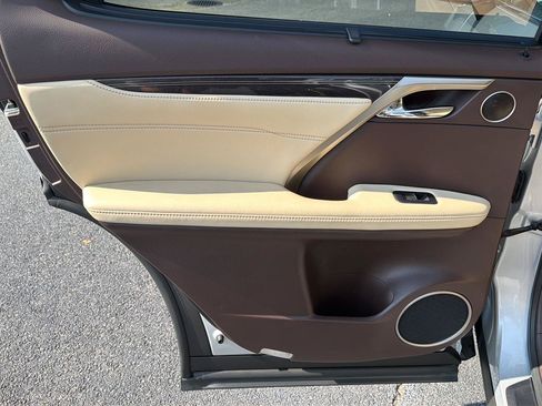 Used 2016 Lexus RX 350 FWD w/ Luxury Package image 18