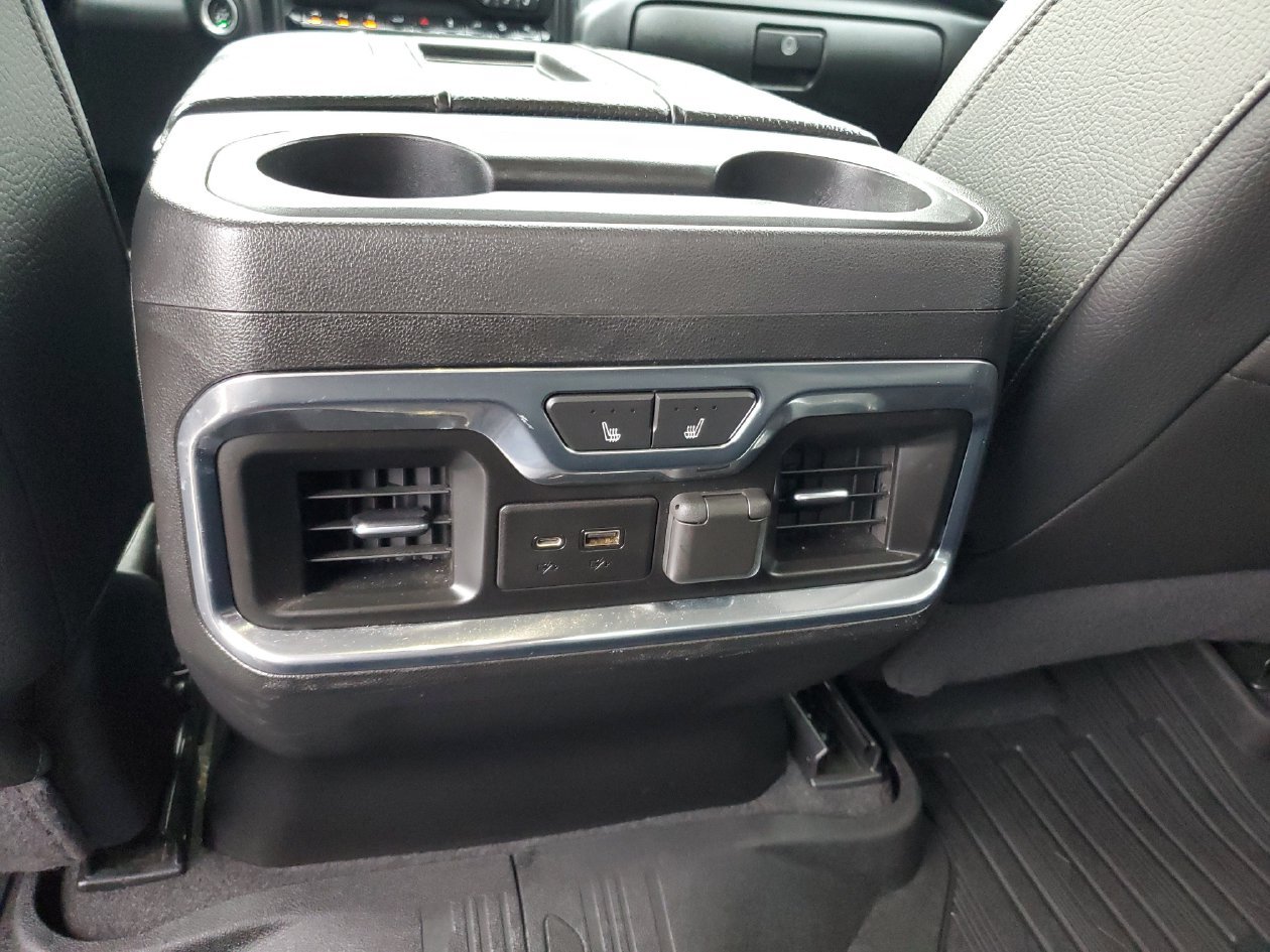 Used 2020 GMC Sierra 1500 Denali w/ Denali Ultimate Package AWD/4WD image 16
