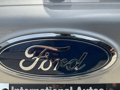 Used 2017 Ford Escape SE w/ Equipment Group 201A AWD/4WD image 36