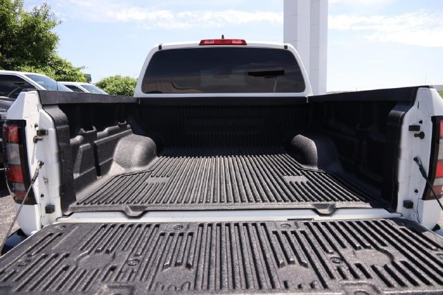Used 2022 Nissan Frontier S w/ Technology Package AWD/4WD image 8