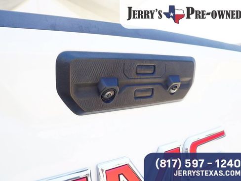 Used 2024 GMC Sierra 1500 AT4 w/ Technology Package AWD/4WD image 23