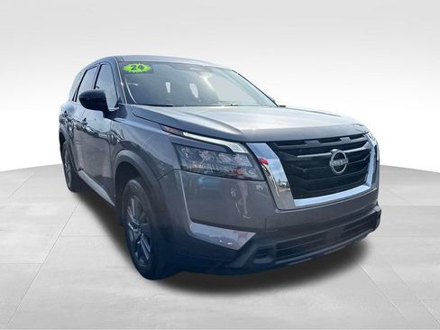 Used 2024 Nissan Pathfinder S w/ Cargo Package FWD image 8