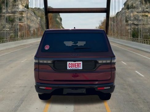 New 2026 Jeep Grand Wagoneer Limited AWD/4WD image 9