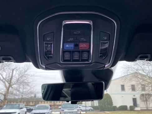 Used 2024 Jeep Grand Cherokee L Limited w/ Luxury Tech Group II image 37