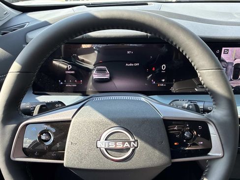 New 2026 Nissan Murano Platinum AWD/4WD image 13