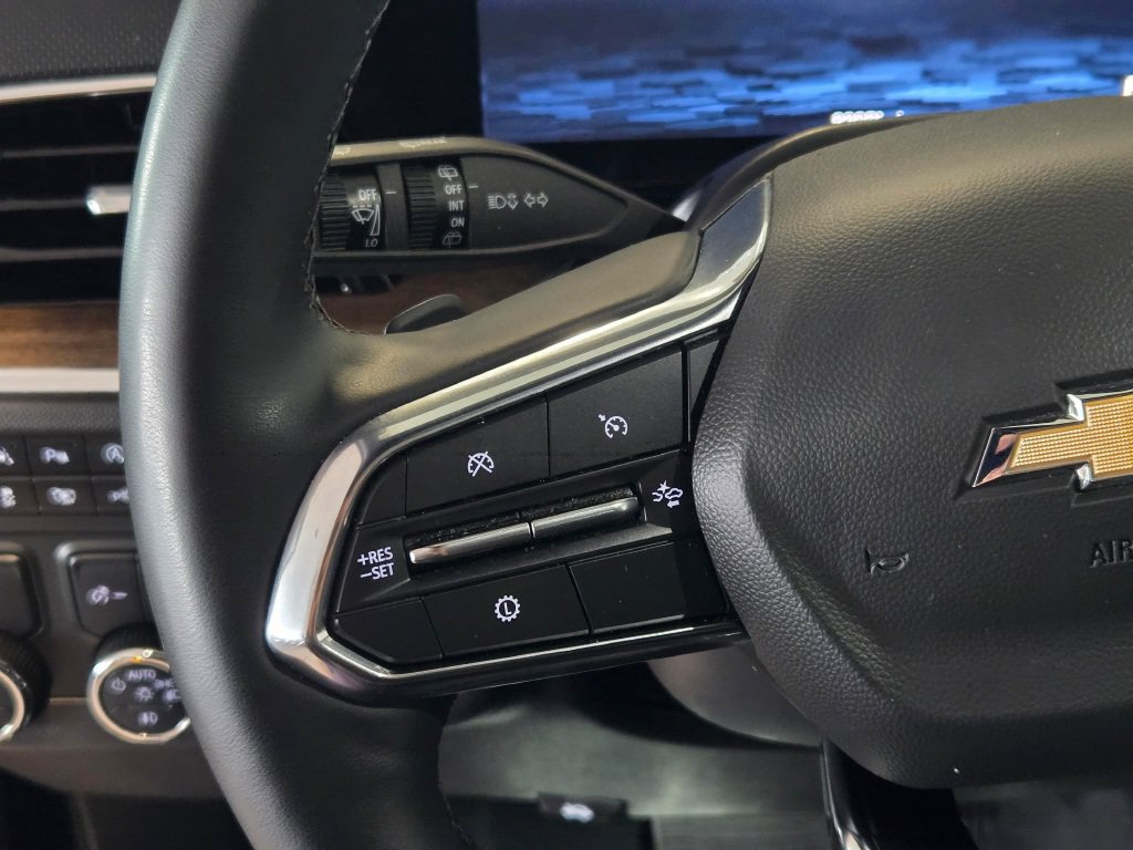 Used 2025 Chevrolet Tahoe High Country RWD image 33