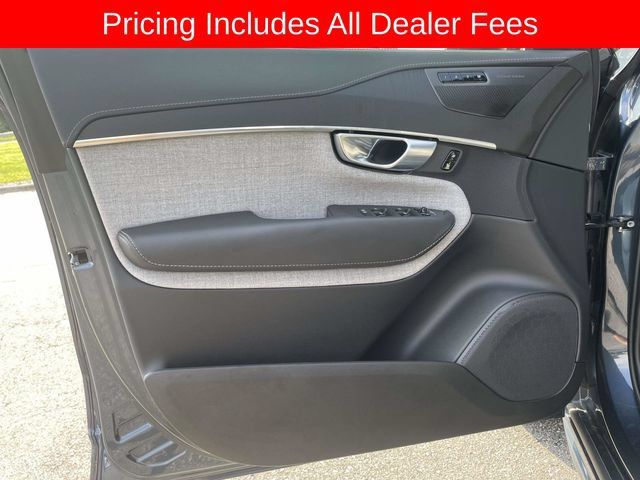 Used 2025 Volvo XC90 T8 Ultra w/ Protection Package Premier AWD/4WD image 19