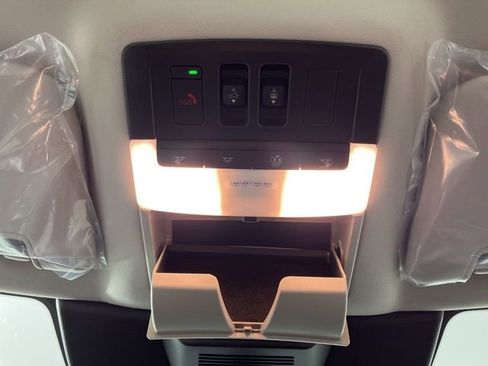 New 2026 Nissan Pathfinder SL w/ SL Premium Package image 37