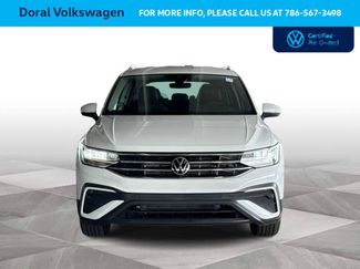 Certified 2022 Volkswagen Tiguan SE video 3