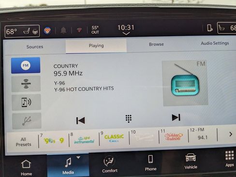 Certified 2026 Chrysler Pacifica Select w/ S Appearance Package image 30