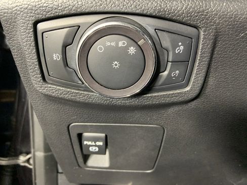 Used 2019 Ford Expedition Max XLT image 9