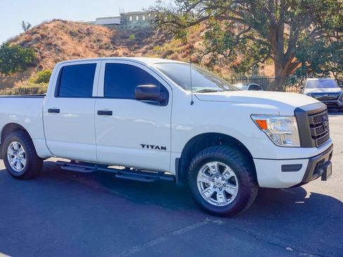 Used 2020 Nissan Titan S w/ S Utility Package RWD image 8