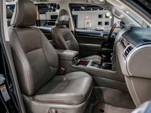 Used 2016 Lexus GX 460 w/ Premium Package AWD/4WD image 38