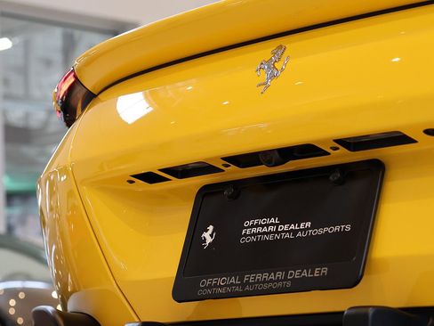 Certified 2025 Ferrari Roma Spider RWD image 50