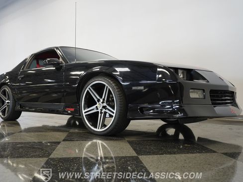 Used 1992 Chevrolet Camaro RS image 20