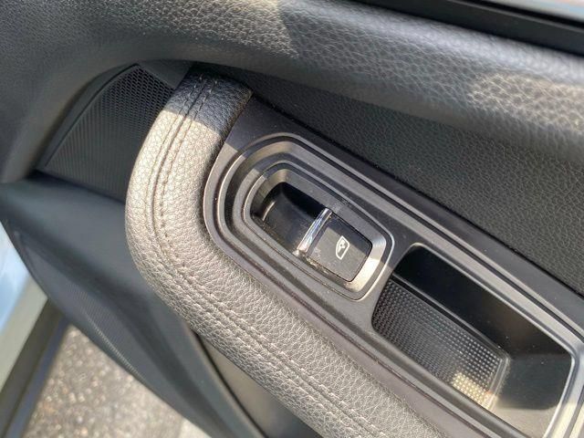 Used 2019 Porsche Macan AWD/4WD image 19