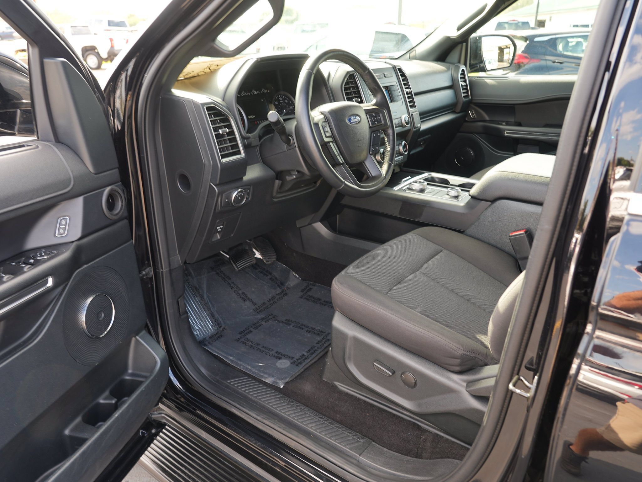 Used 2021 Ford Expedition XL AWD/4WD image 13