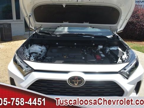 Used 2025 Toyota RAV4 LE FWD image 36