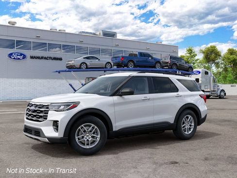 New 2027 Ford Explorer Active w/ Active Comfort Package AWD/4WD image 2